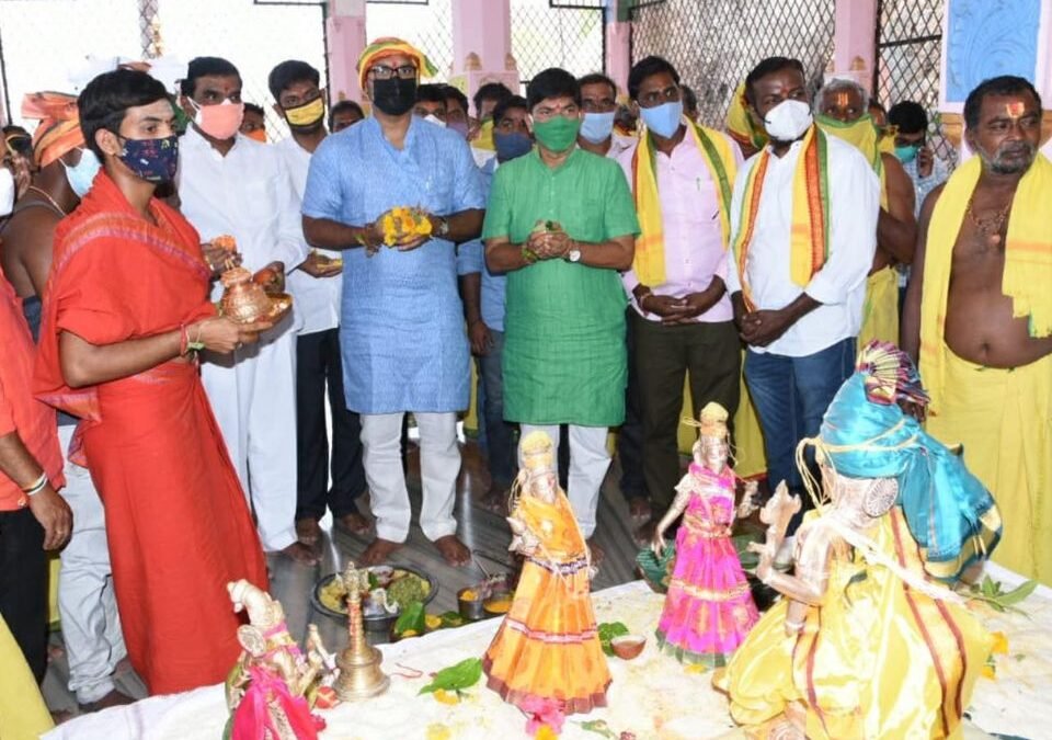 Participated In the ‘Kalyanam’ Of Lord Venkateshwara Swami At Kammarpally: Says Dharmapuri Arvind