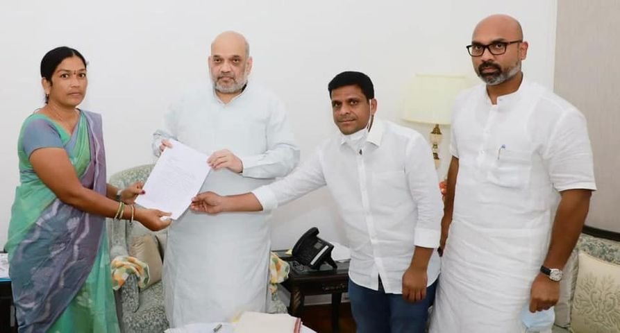 MP Arvind Dharmapuri Meets Home Minister Amit Shah