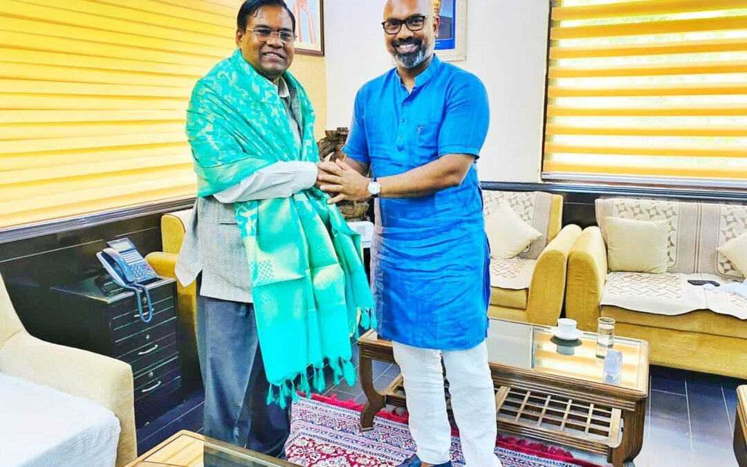కేంద్ర భారీ పరిశ్రమల శాఖ మంత్రివర్యులు శ్రీ మహేంద్ర పాండే గారిని కలిసిన ఎంపీ అరవింద్