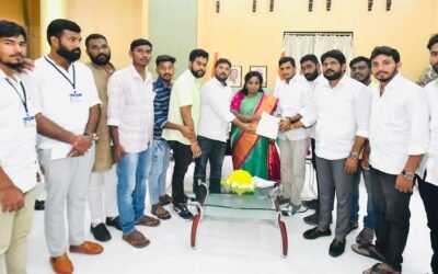 Students from Osmania University, Basara IIIT, NIT warangal, Telangana University met Honourable Governor