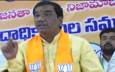 కల్వకుంట్ల ఫ్యామిలి  ఫైటర్స్ కాదు ఛీటర్స్ ఫ్యామిలి