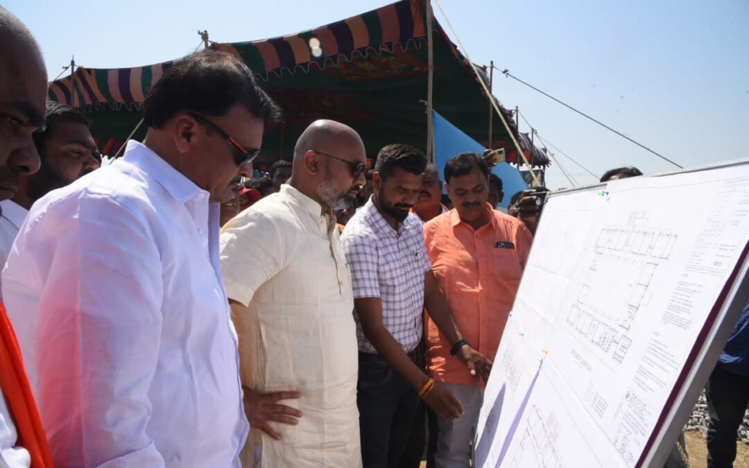 కేంద్రీయ విద్యాలయ  భవన నిర్మాణ పనుల పరిశీలీలన.