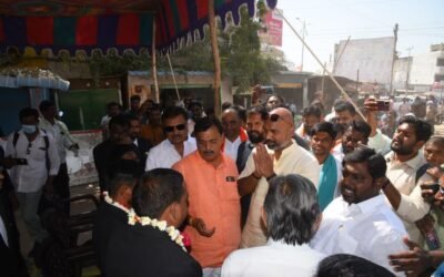 రిలే నిరాహార దీక్షలకు  సంఘీభావం తెలిపిన ఎంపీ అరవింద్