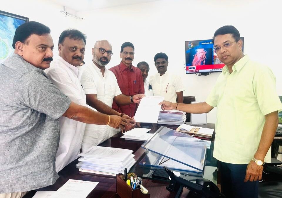 MP Arvind Submit a Complaint to The Telangana State CEO Vikas Raj For Deletion of Fake Voters In the Voters List